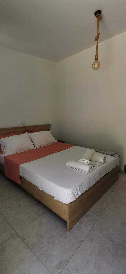 Escape Hotel Nydri  Luaran gambar