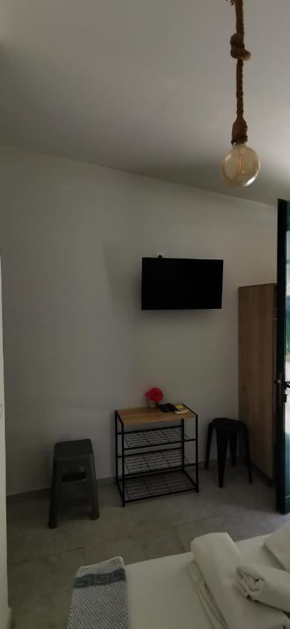 Escape Hotel Nydri  Luaran gambar