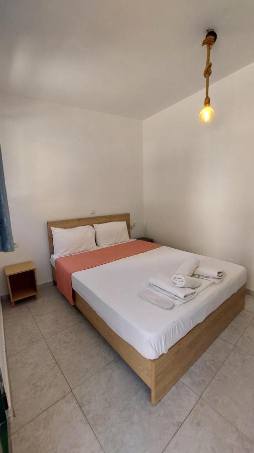 Escape Hotel Nydri  Luaran gambar
